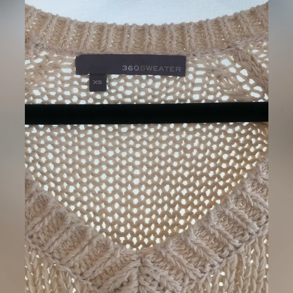 360 sweater - Picture 4 of 4